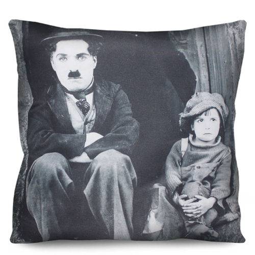 Tamanhos, Medidas e Dimensões do produto Almofada Cinema Charles Chaplin Retrô 42cm