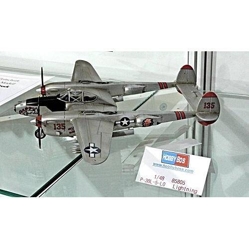 Tamanhos, Medidas e Dimensões do produto Aviao P-38l-5-Lo Lightning - Hobbyboss