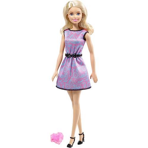 Tamanhos, Medidas e Dimensões do produto Boneca Barbie Fashion And Beauty com Anel Menina -PURP/BLK DRS T7584/DRN75 - Mattel