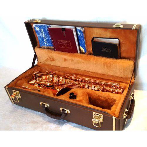 Tamanhos, Medidas e Dimensões do produto Estojo Case para Saxofone Alto com Compartimento Cor Marrom - Kromus