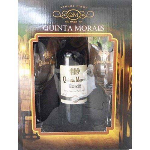 Tamanhos, Medidas e Dimensões do produto Kit Vinho Tinto Bordô Seco + 2 Taças + Embalagem P/ Presente - Quinta Moraes