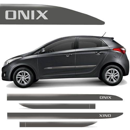 Tamanhos, Medidas e Dimensões do produto Novo Friso Lateral Slim Chevrolet Onix Cinza Grafite