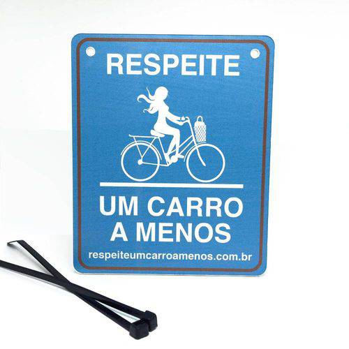 Tamanhos, Medidas e Dimensões do produto Placa de Sinalização "Respeite um Carro a Menos" Feminina Azul para Bicicleta com Cestinha