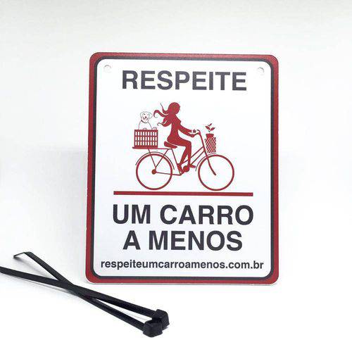 Tamanhos, Medidas e Dimensões do produto Placa de Sinalização "Respeite um Carro a Menos" Feminina Branca para Bicicleta com Cachorro