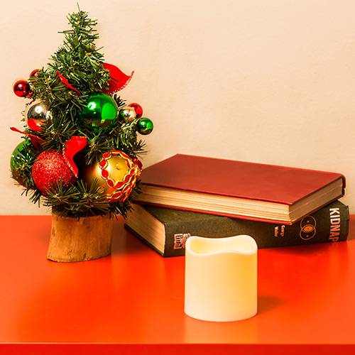 Tamanhos, Medidas e Dimensões do produto Vela Branca Led Luz Amarela 7,5cm - Orb Christmas