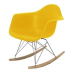 Cadeira Eames com Braco Base Balanco Amarelo Fosco