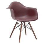 Cadeira Eames DAW - Marrom - Madeira Escura